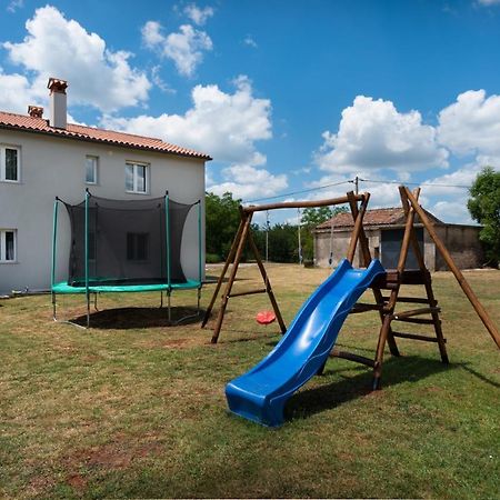 Villa Slivari Nedeščina Eksteriør bilde